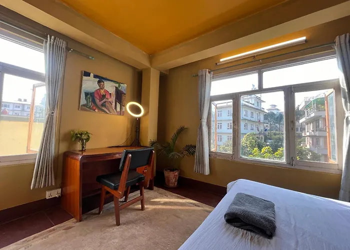 Apartment Sunny Side Up Top-floor *